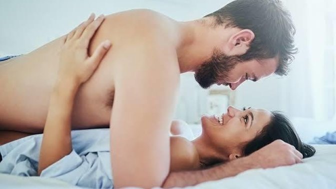Sevişmeyi istemek için kurduğunuz özel bir cümleniz var mı?