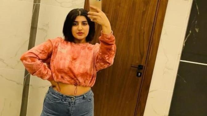 TikTok fenomeni, açık giyindiği gerekçesiyle sokak ortasında kardeşi tarafından infaz edildi! Siz bu konuda ne düşünüyorsunuz?