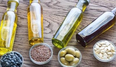 Zeytinyağı mı, ayçiçek yağı mı? Yemeklerde hangisi kullanılır evinizde?
