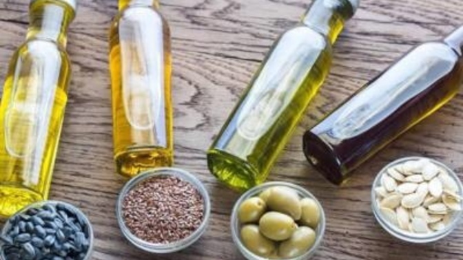 Zeytinyağı mı, ayçiçek yağı mı? Yemeklerde hangisi kullanılır evinizde?
