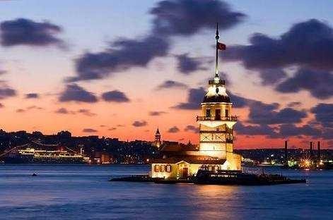 Aşkı bir şehre benzetmek gerekirse hangi şehre benzetirsiniz?