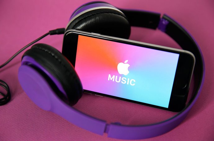 Sizce hangi müzik platformu daha iyi? Hangisini neden tercih edersiniz?