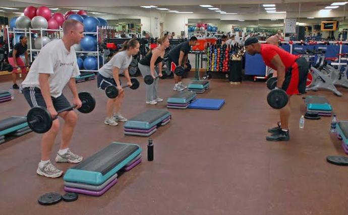 Kalabalık olan spor salonunda çalışmak motivasyonunuzu düşürür mü?