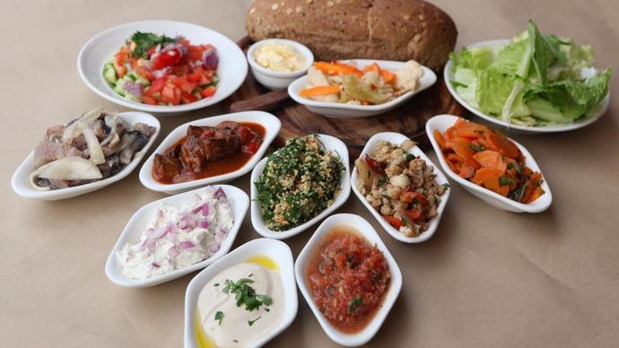 Izgara türü yemeklerin yanında hangi meze çeşitlerini severek tercih ediyorsunuz?