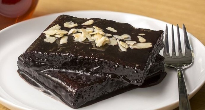Islak kek mi, brownie mi?