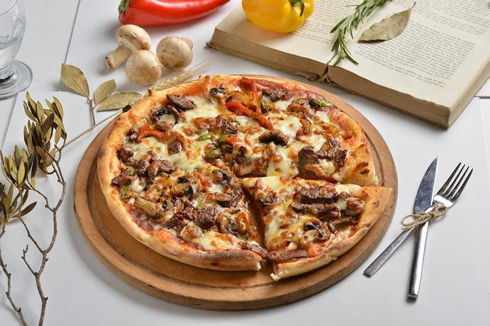 Neli pizza seviyorsunuz?