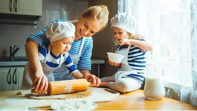 Yemek yapmayı kaç yaşında öğrendiniz, bununla ilgili bir anınız var mı?