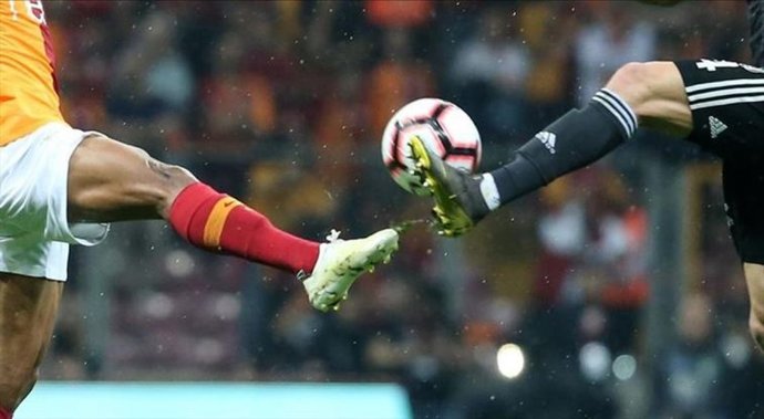 Çekişmeli derbiyi kaçırmayın! Galatasaray - Beşiktaş maçı kaç kaç biter?
