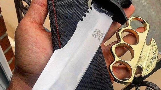 Bu bıçak kasaturamıdır, rambo bıçağımıdır nedir bu?