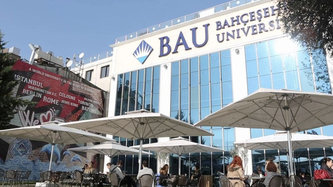 Bahçeşehir Üniversitesi'nde Espor dersleri başladı, okulunda oyunla ilgili dersler olsun ister miydin?