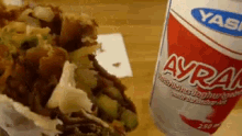 Döner/lahmacunun yanında ayran mı içersiniz yoksa başka içecek mi?