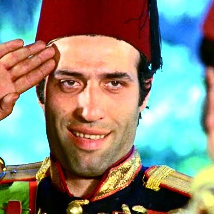 En sevdiğiniz, en çok güldüğünüz Kemal Sunal filmi hangisi?