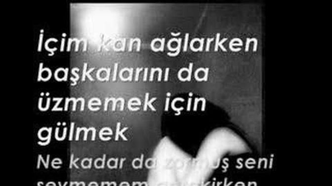 İçiniz kan ağlarken dışarıya sahte gülücükler atabiliyor musunuz?