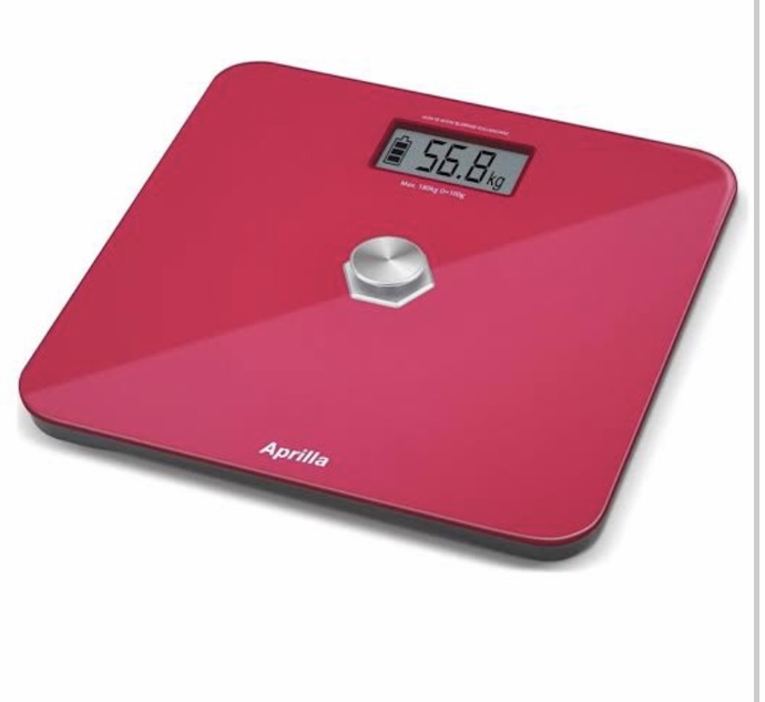Tartılırken öğlen başka akşam başka çıkıyor arada 3 kilo oynuyor sizede oluyor mu?