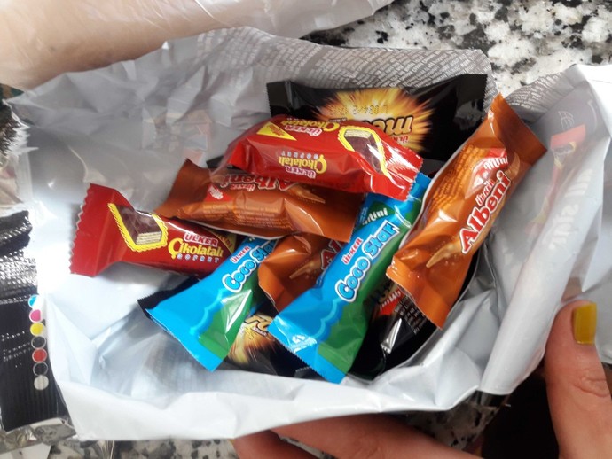 Kızlar neden her şeyi yerim diyerek severler?
