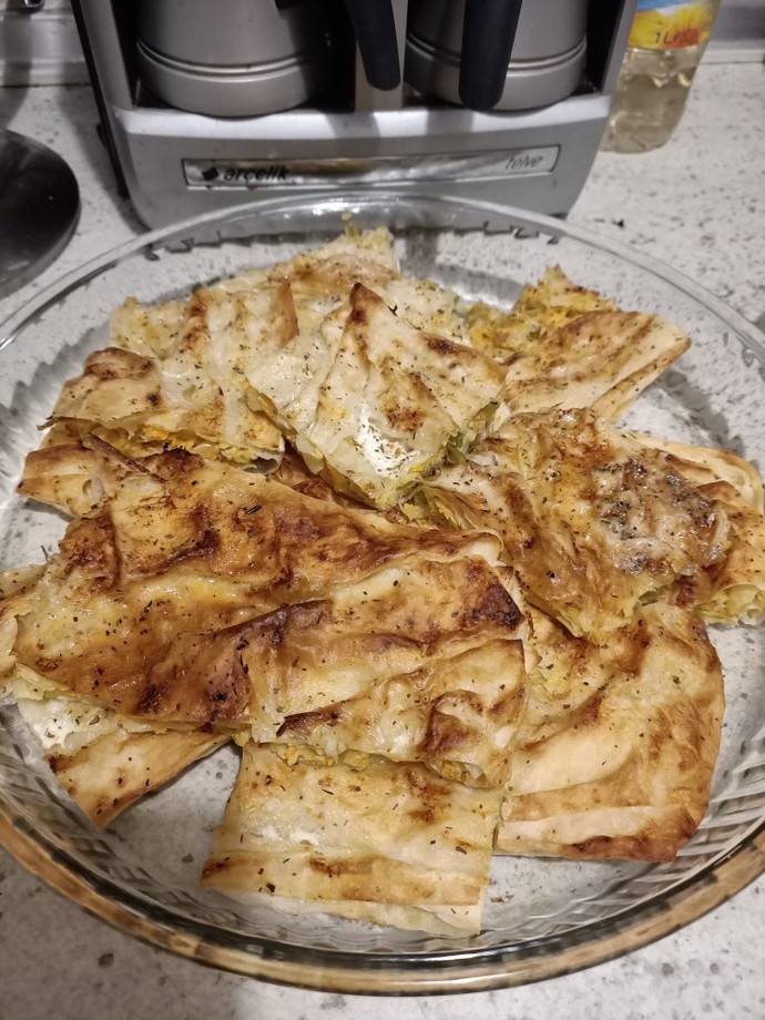 Annem misafirlerin bı geldiğine birde gittiğine seviniyorum dedi sizce haklimi?