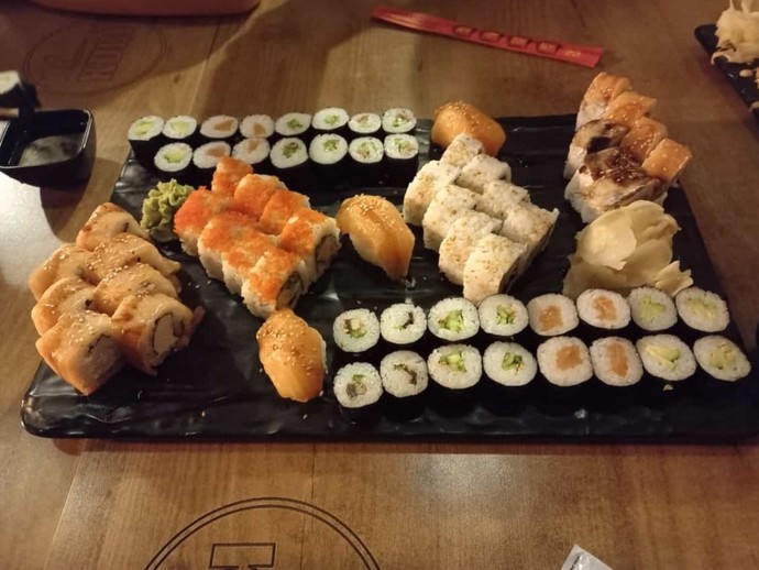 Bir oturuşta kaç sushi yersin?