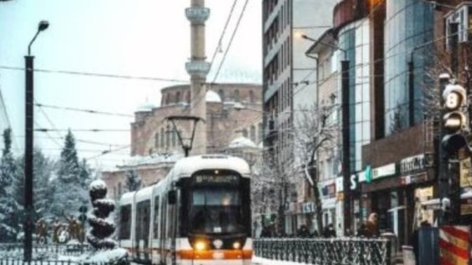 Eskişehir'de toplu taşımaya %70 zam yapıldı! Ne düşünüyorsun?