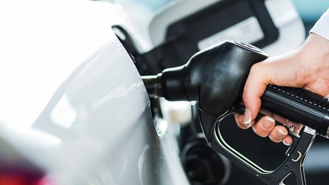 Son üç günde motorine 4 lira, benzine ise 2 liranın üzerinde indirim yapıldı. Depoyu en son ne zaman fullediniz?