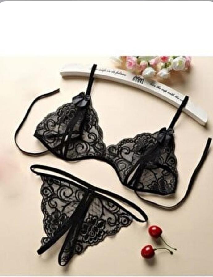 Seksi iç çamaşırı giymek şart mı?