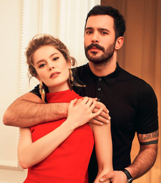 Barış Arduça en yakışan Dizi partneri sizce kimdi?