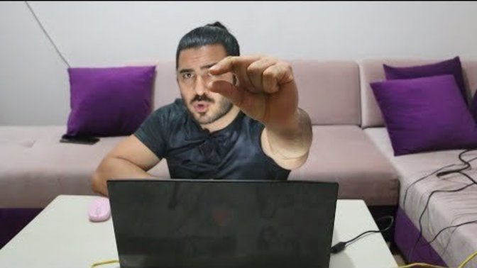 Böcek kadar değeriniz yok desem bana kızar mıydınız?