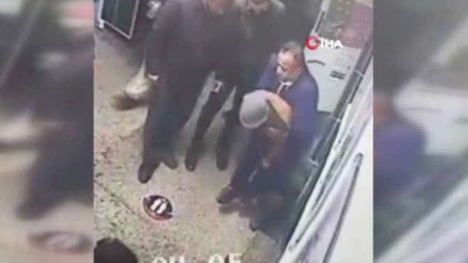 Okul müdürü, nefes borusuna yiyecek kaçan öğrenciyi Heimlich manevrası ile kurtardı. İlk yardım yapmayı biliyor musunuz?