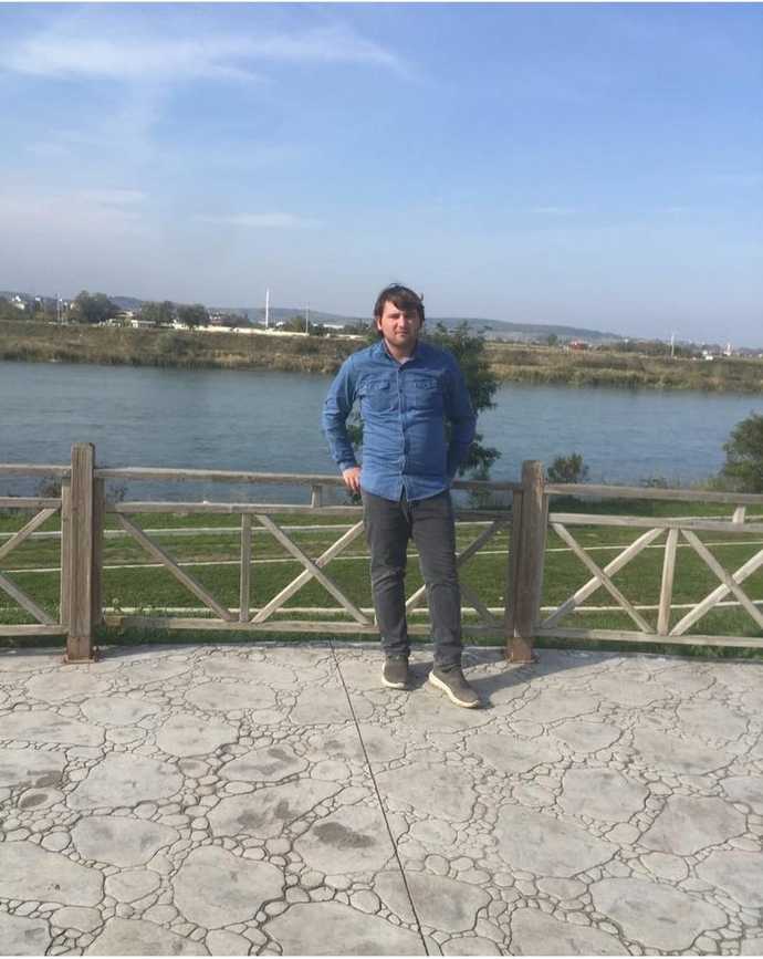Bol gömleklerle aranız nasıl?