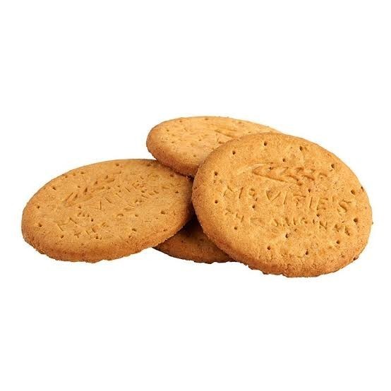 Haydi bakalım seçimini yap Sizce kakaolu bisküvi mi favoriniz yoksa sade bisküvi mi?