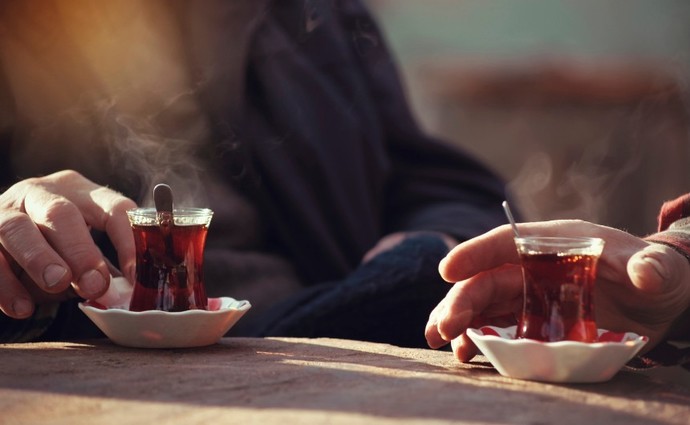 Çay kolik biriyle evlenir misiniz?