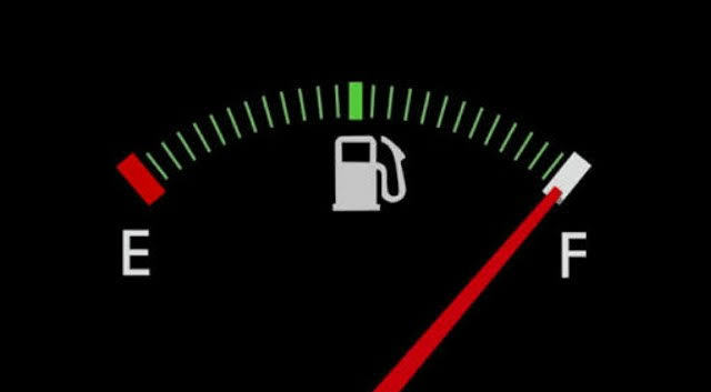 1,4 dizel fabrika verisi şehir dışı 100 kmde 3,4 litre olan araç, 5 kişiyle bagaj full dolu 1000 kmde ortalama ne kadar yakar?