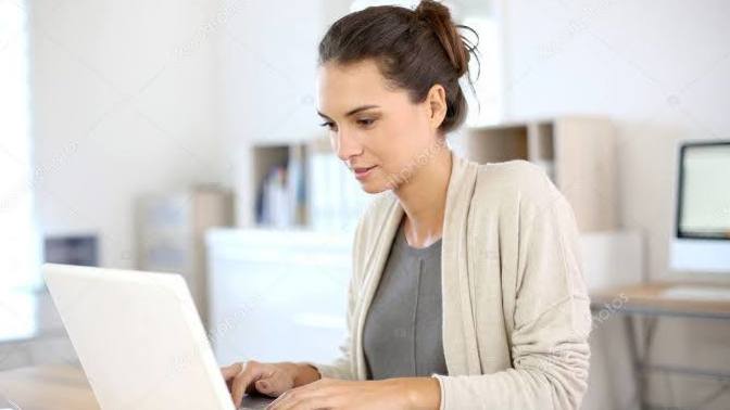 Çalışan kadın evde ailesine bakan kadından daha üstün mü?
