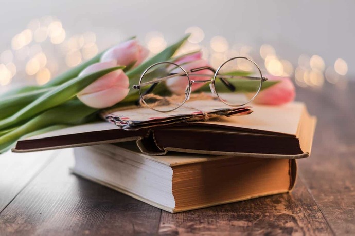 Kitap okurken gözlük kullanıyor musunuz?