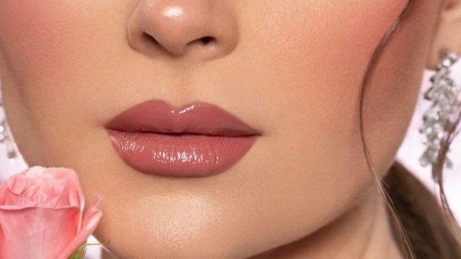 Yuvarlak yüz şekline en çok yakışan makyaj tarzı nedir?