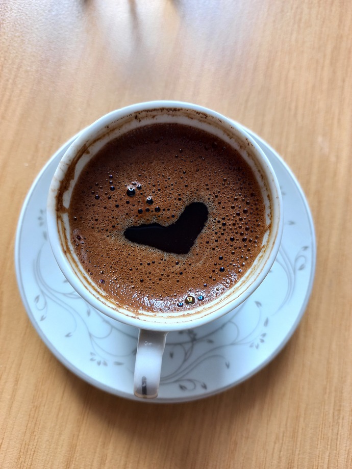 Aşktan yana yüzün güldü mü?