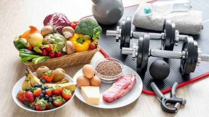 Sizce diyetisyen beslenmesimi? Sporcu beslenmesimi?
