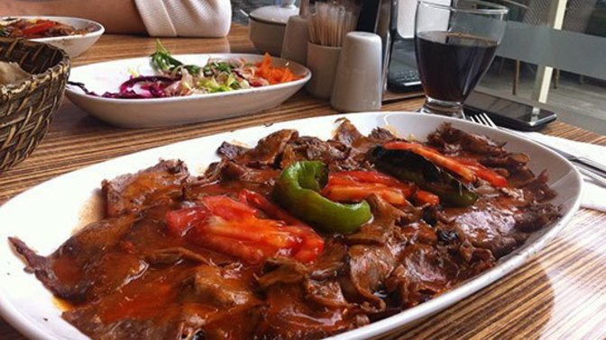 İskender mi, tantuni mi?