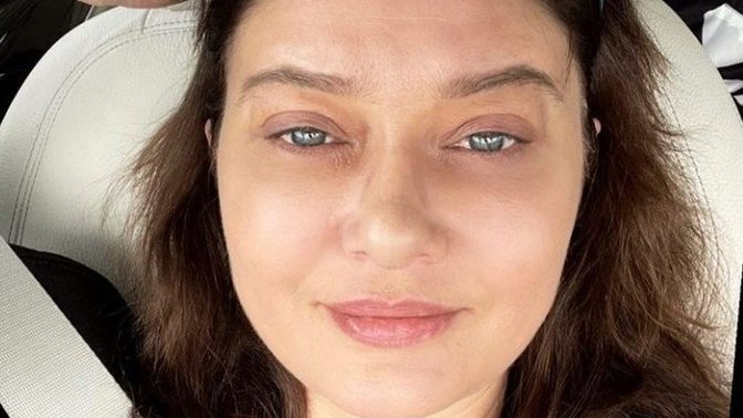 Nurgül Yeşilçay makyajsız halini paylaştı. Nasıl buldunuz?