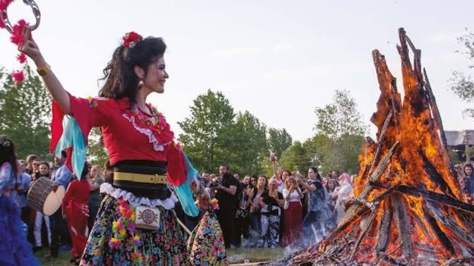 Baharın habercisi Nevruz kutlu olsun! Sizin gerçekleştirdiğiniz Nevruz gelenekleri var mı?