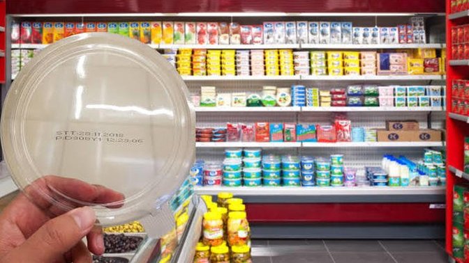Marketlerden aldığınız yiyecek içeceklerin son tüketim tarihine bakıyor musunuz?