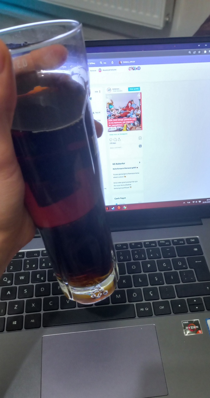 Eyyy KScan, gecene hangi yiyecek ve içecek eşlik ediyor?