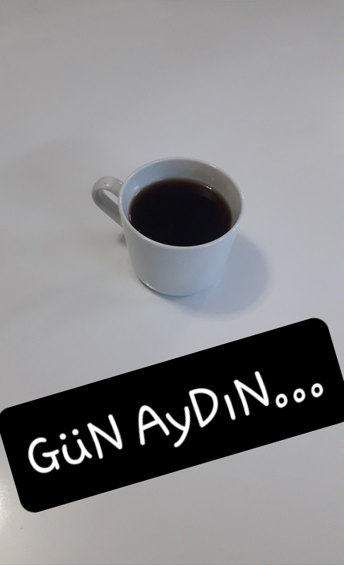 Sabahlarının olmazsa olmaz içeceği hangisi olur?