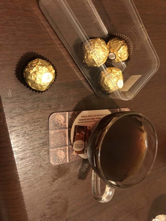 Kahvenin yanına ne yakışır çikolata mı şekerleme mi?