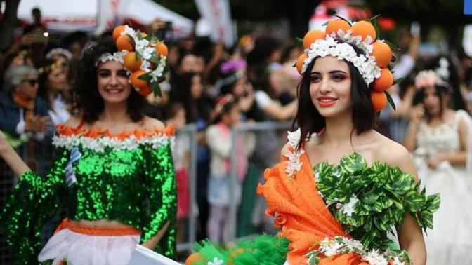 Portakal Çiçek Festivali'ne giden var mı?