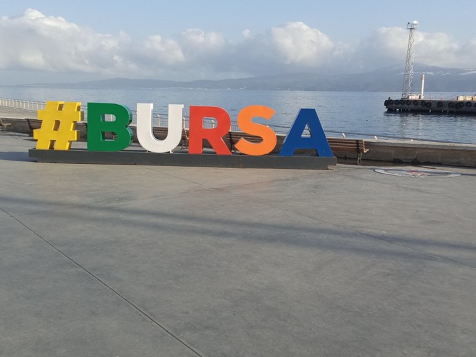 KizlarSoruyora hangi şehirden katılıyorsunuz?