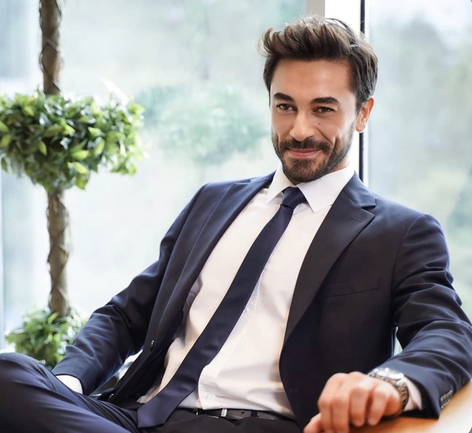 Yakışıklı ya da güzel birisi egolu olursa bir anlamı kalır mı?