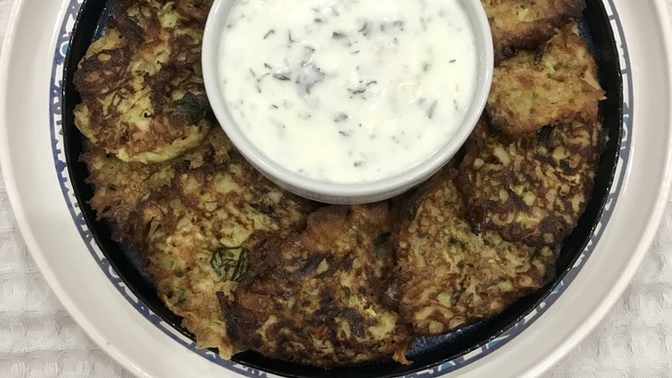 Bugün de mücver yaptım. Mücver sever misiniz?