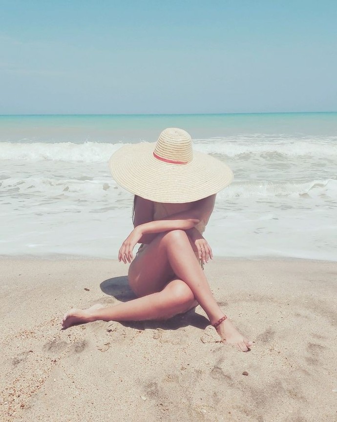 Holiday 👙⛱️☀️