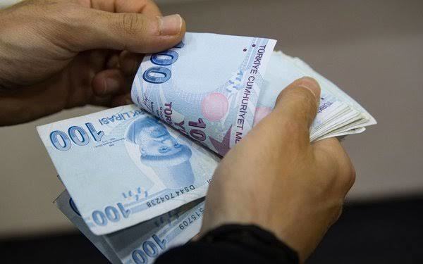 Evlilikte eşler arasındaki maaş farkı problem olur mu?