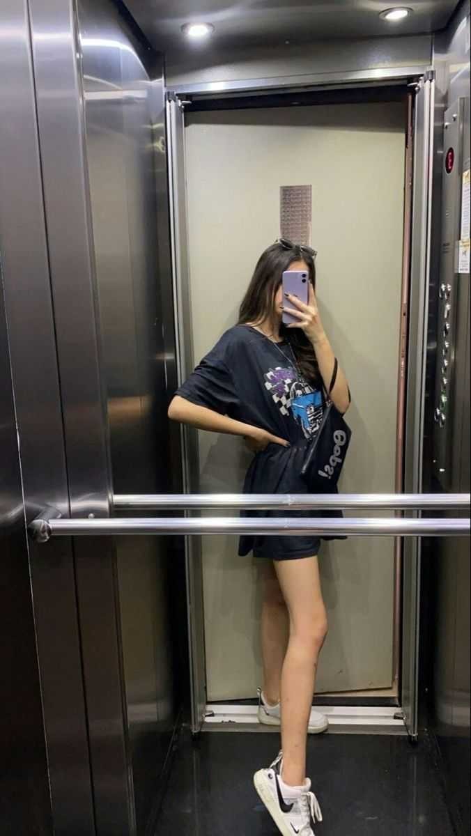 Sevgilinize fotoğraf atmadan önce arkadaşınıza atıp yorumlatır mısınız?